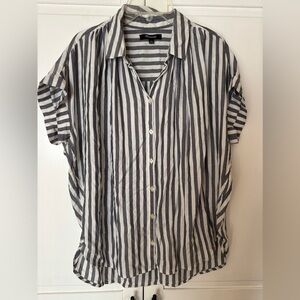 Madewell Women’s Navy & White Striped Top size S